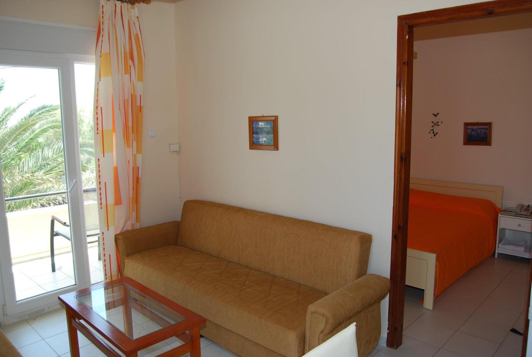 Angela Studios Apartment Karfas